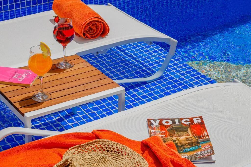 Montana Jakuzili Balayi Tatil Villasi Villa Kas